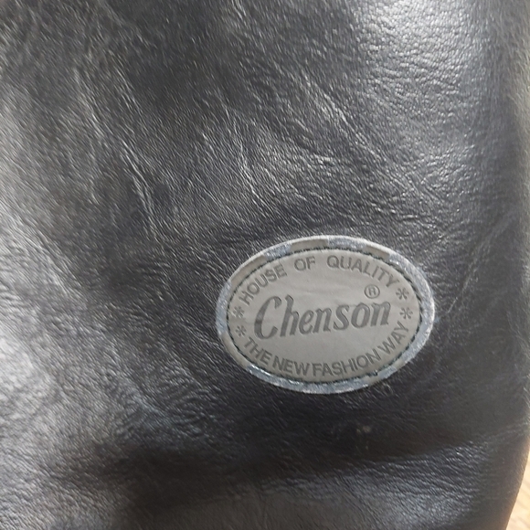 Chenson Synthetic Hobo Tote Bag with Aztec Flare - Picture 2 of 15